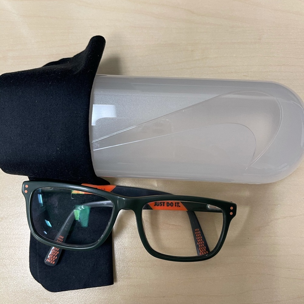 Nike youth glass frame